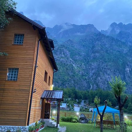 Guesthouse Mehmeti Valbona Exteriör bild