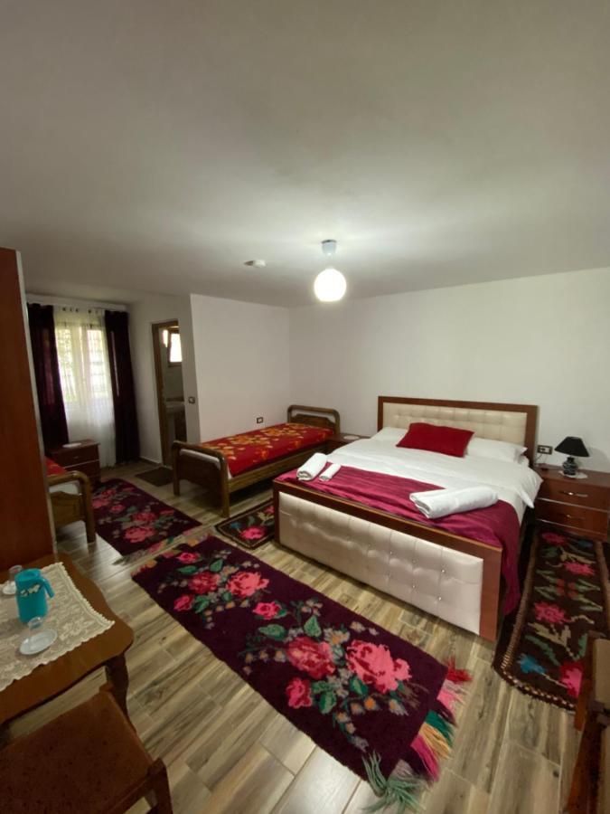 Guesthouse Mehmeti Valbona Exteriör bild