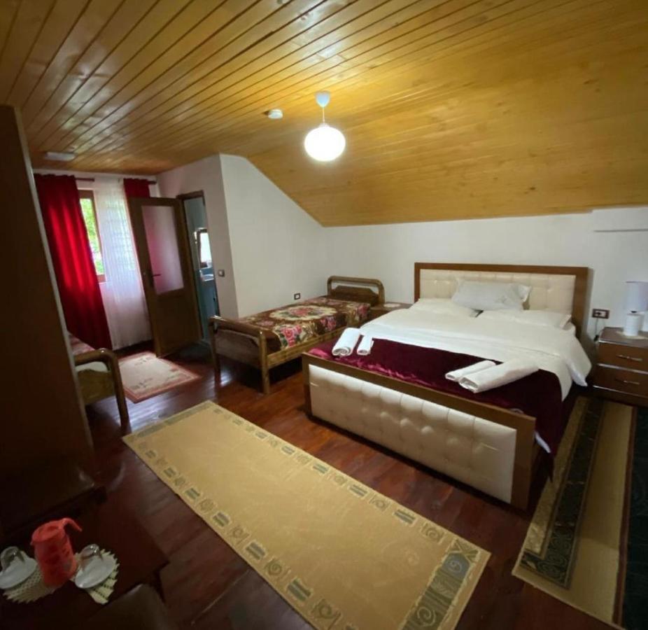Guesthouse Mehmeti Valbona Exteriör bild