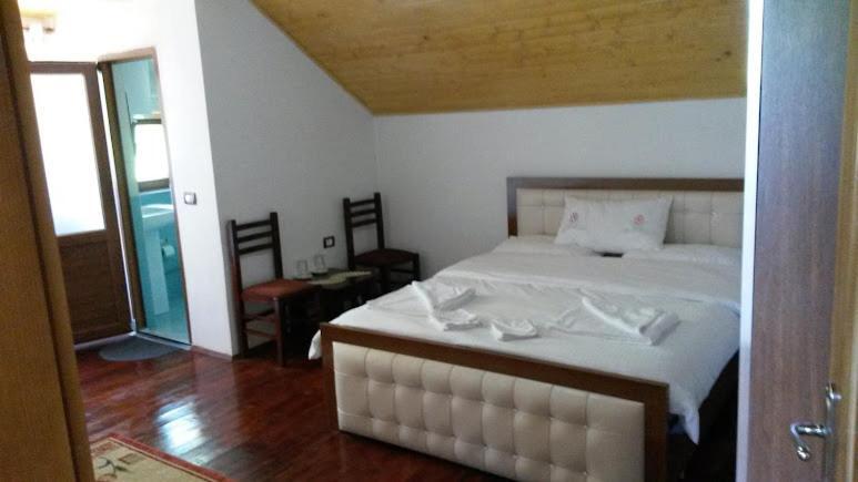 Guesthouse Mehmeti Valbona Exteriör bild