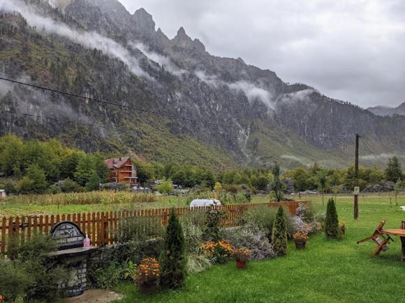 Guesthouse Mehmeti Valbona Exteriör bild